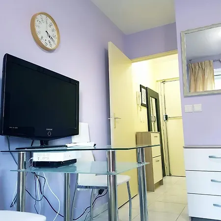 For 2 Few Steps From Center Of Monte Carlo * Beausoleil