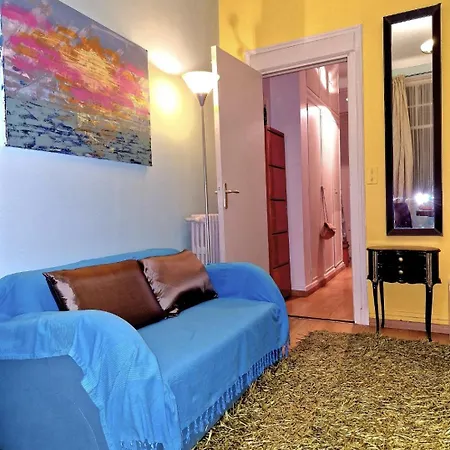 For 2 Few Steps From Center Of Monte Carlo * Beausoleil