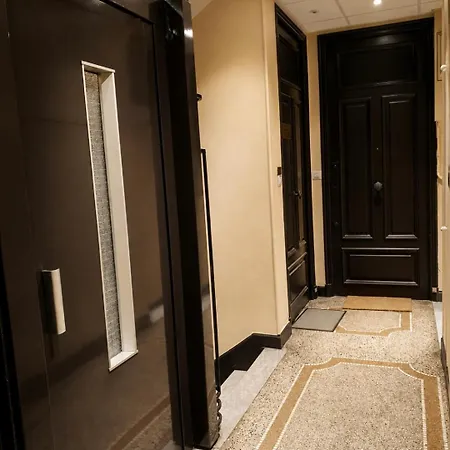 Apartment For 2 Few Steps From Center Of Monte Carlo Beausoleil