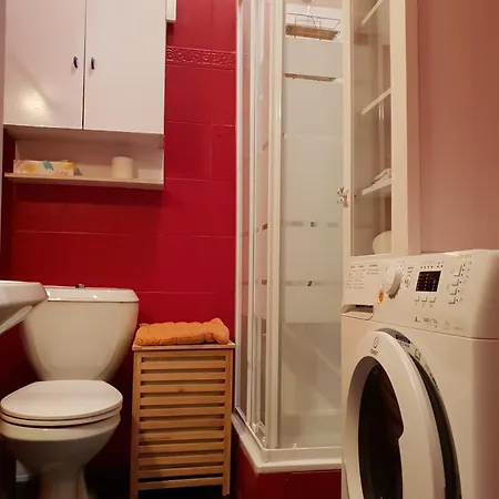 For 2 Few Steps From Center Of Monte Carlo